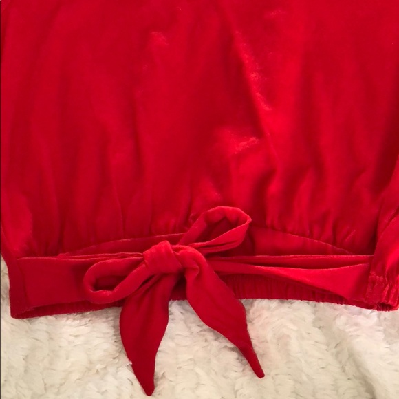 Red Top - Picture 3 of 3